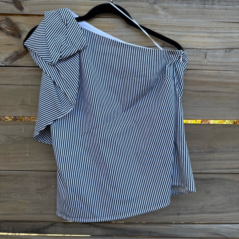 Banana Republic Blue & White One-Shoulder Ruffle Striped Top